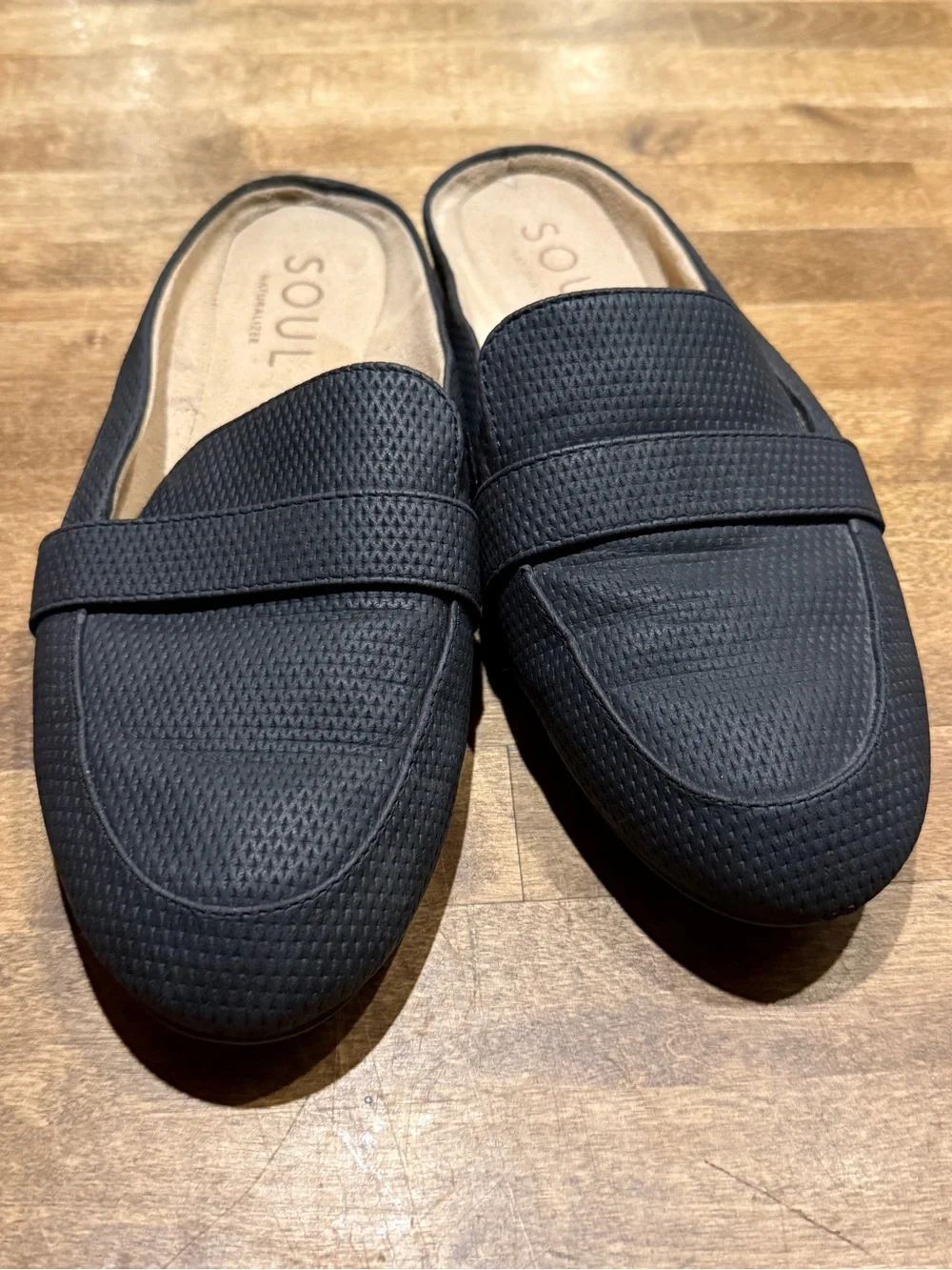 SOUL Naturalizer Slip on Loafers size 8